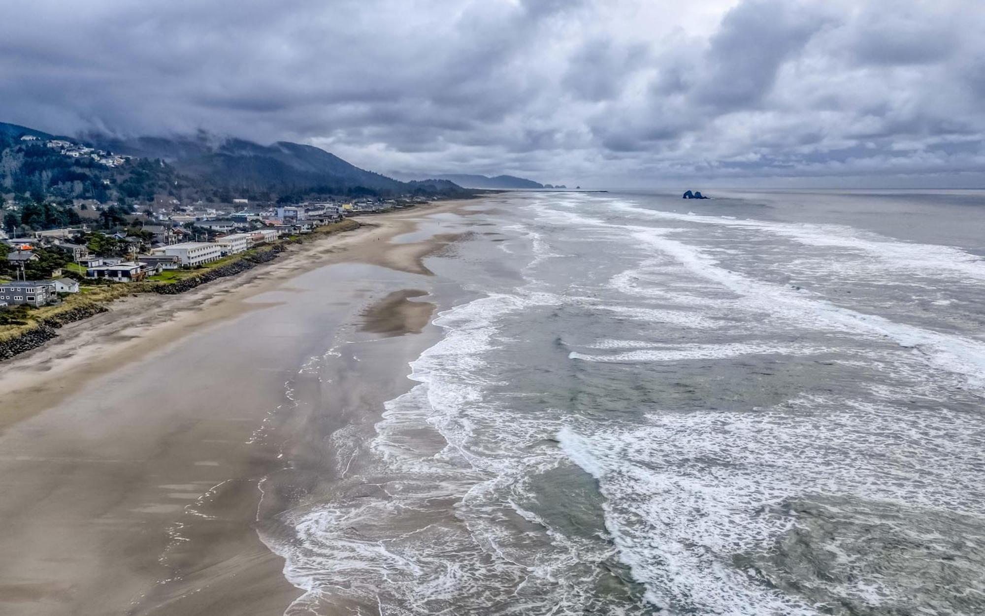 Vila On The Rocks Rockaway Beach Exteriér fotografie